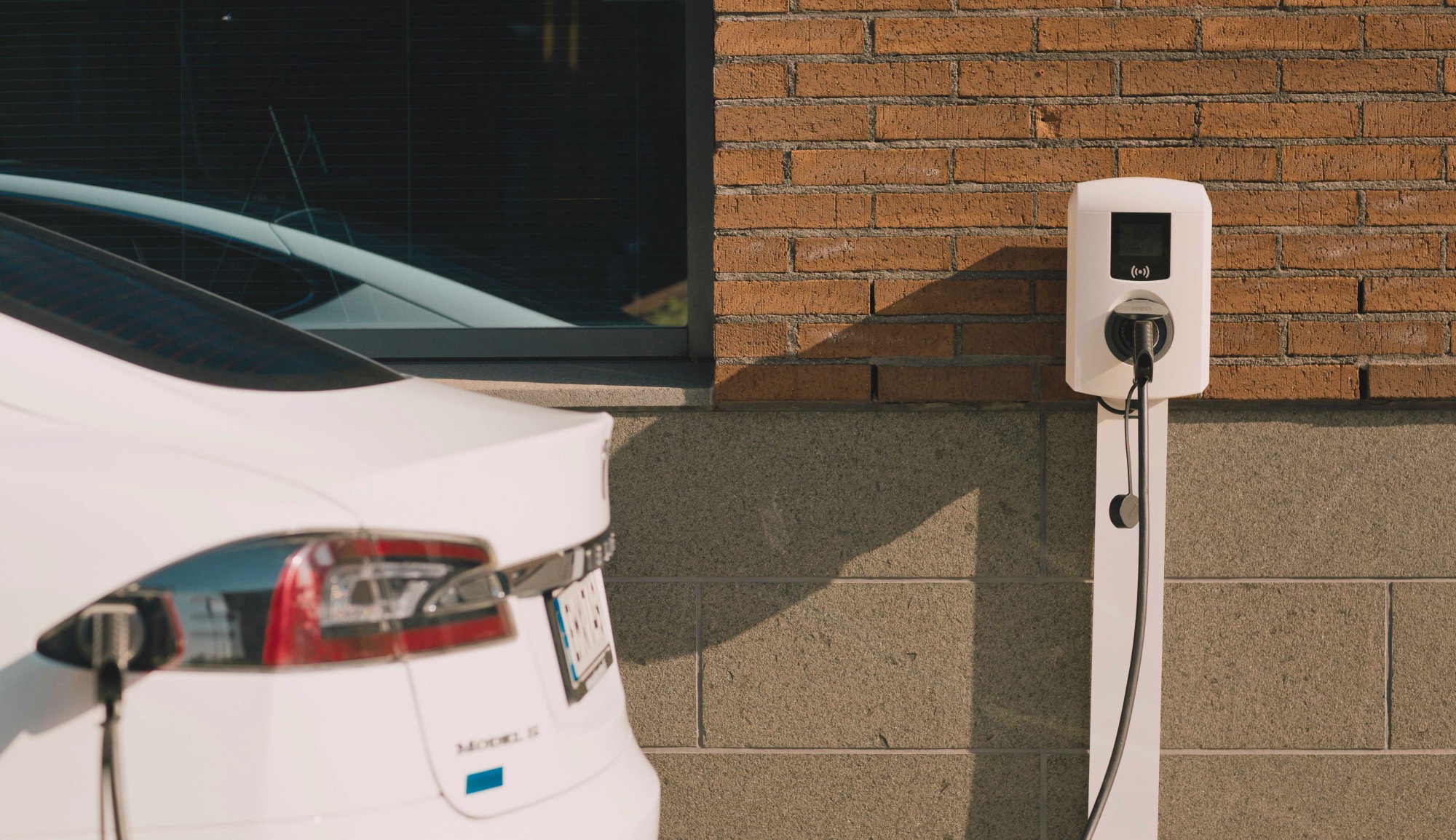 Wall Socket or a Charger: Choice of the Smart EV owner
